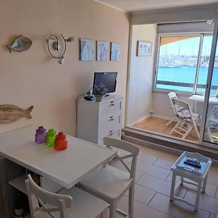 Arche De Noe 208, Vue *